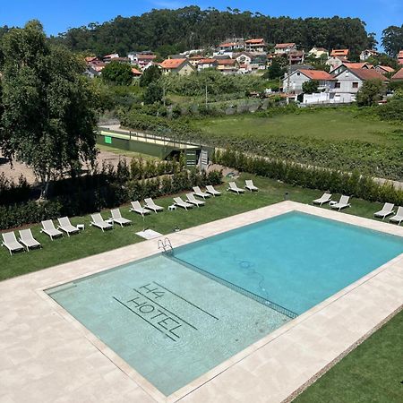 Hotel H4 Cangas 3 Superior Buitenkant foto
