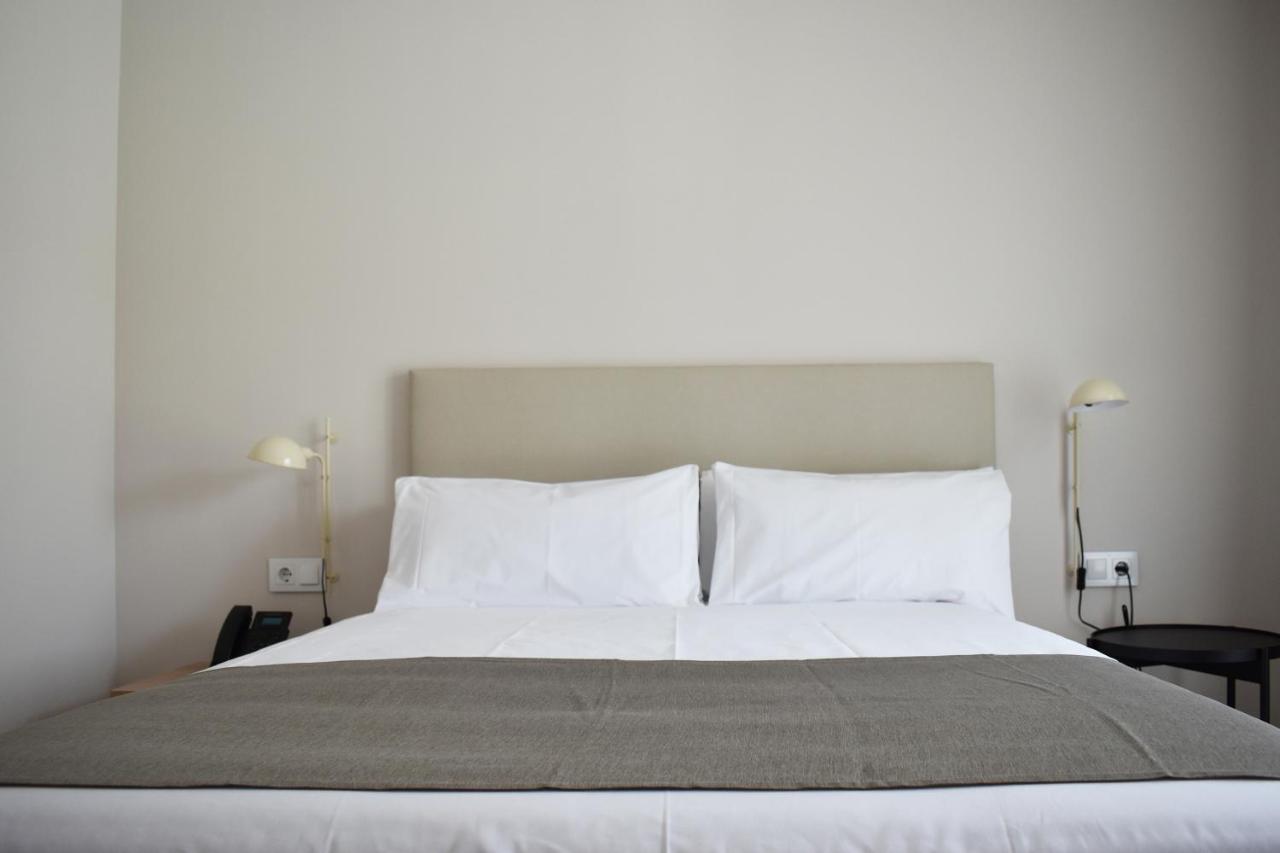 Hotel H4 Cangas 3 Superior Buitenkant foto