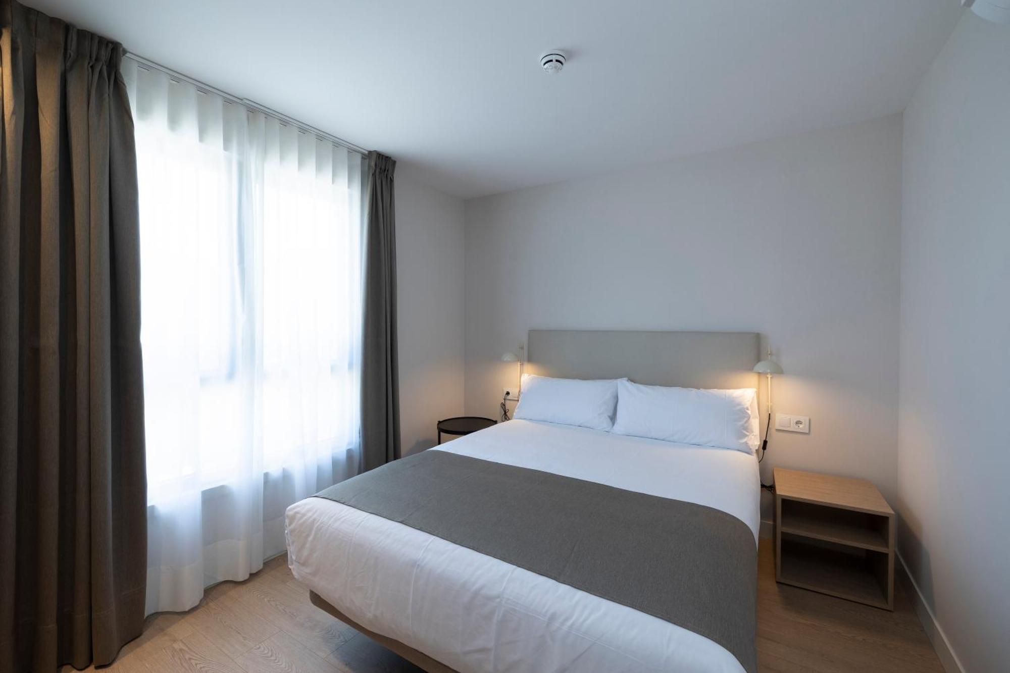 Hotel H4 Cangas 3 Superior Buitenkant foto